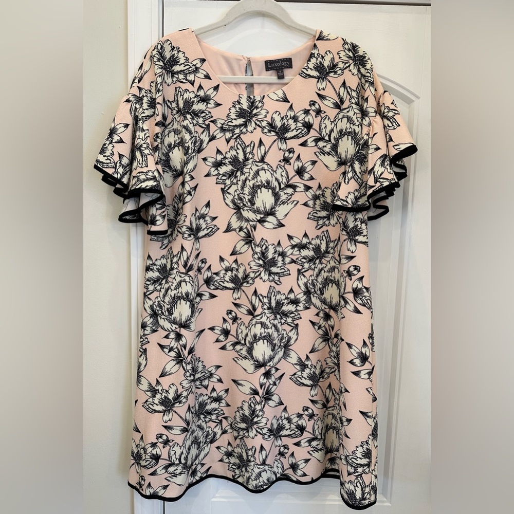 Luxology Ruffle Sleeve Floral Dress - 6